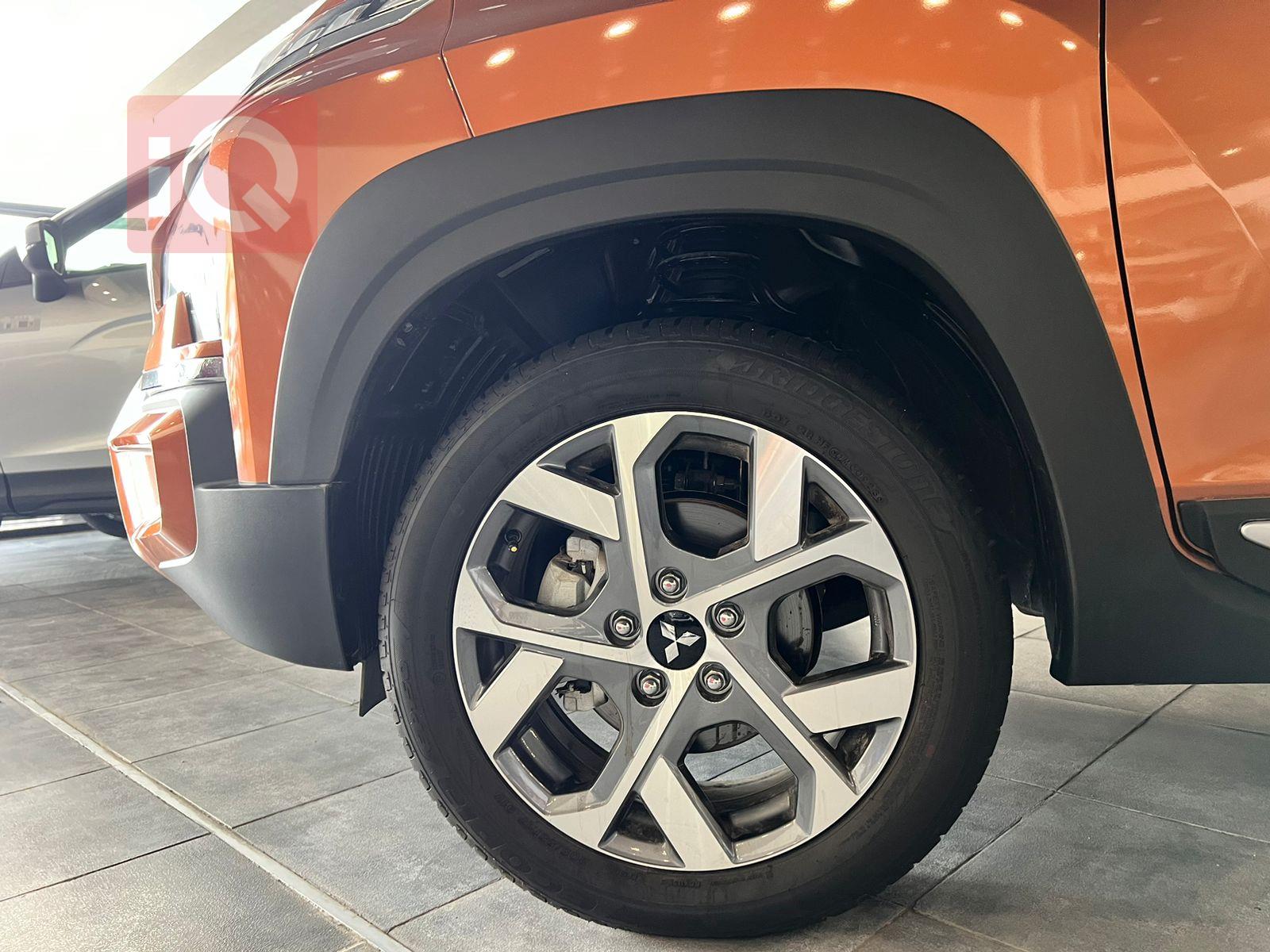 Mitsubishi Xpander Cross